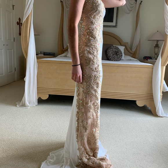 BRAND NEW Jovani prom dress - Picture 4 of 9